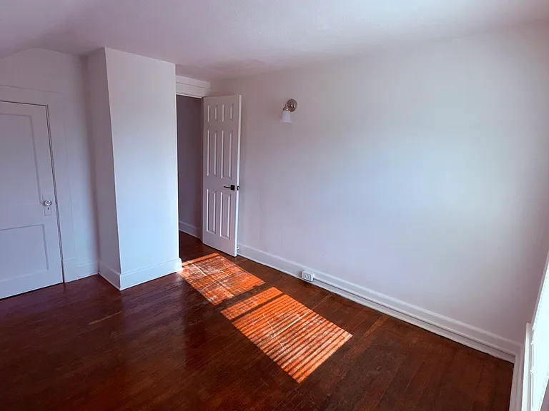 56 N Hartford Ave #56N — Photo 3