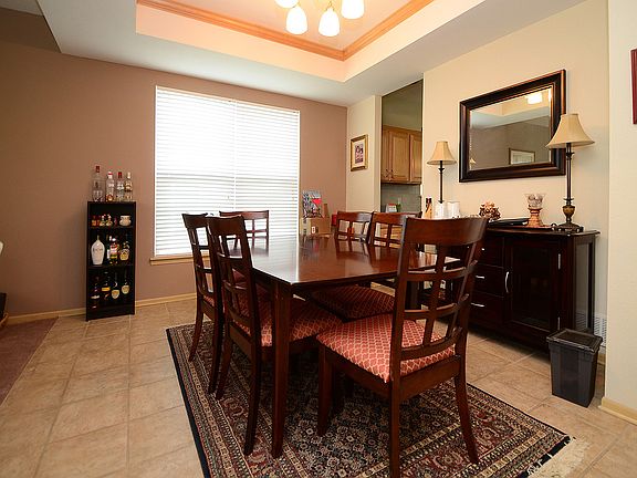 5th image of 2471 Sand Hills Dr