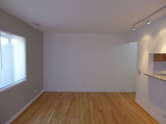5th image of 4500-10 N Long Ave #2N