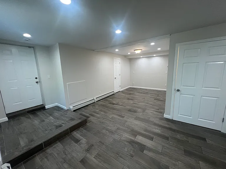 21 Dale St #L1 — Photo 16