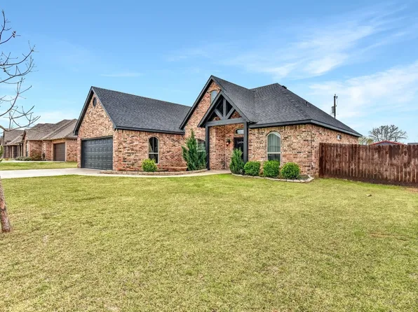 708 Mary Lee Ln, Collinsville, TX 76233