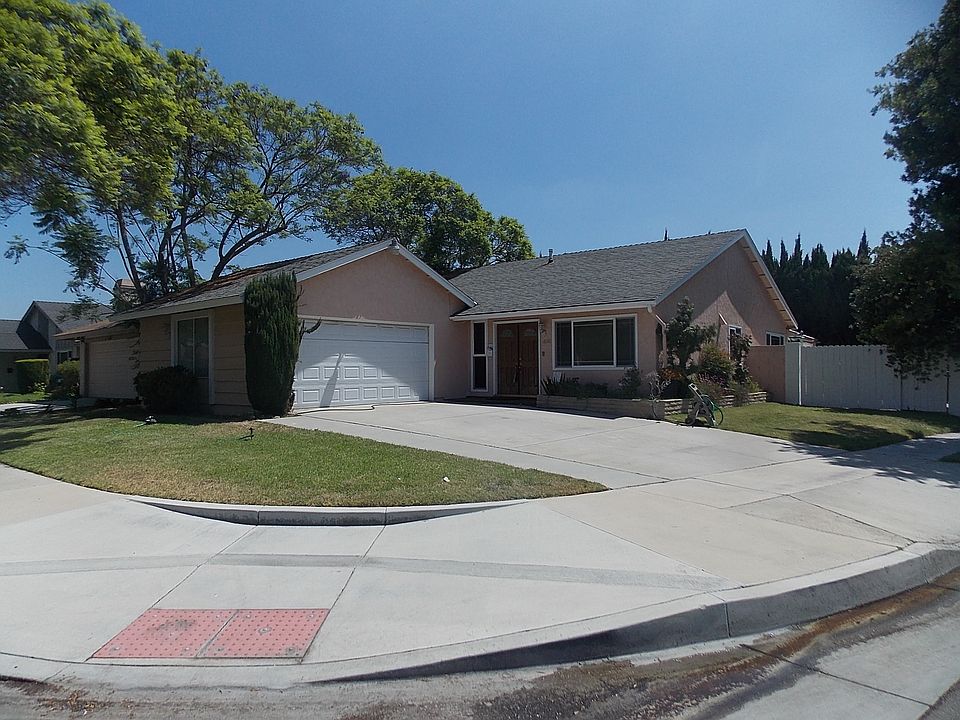 2nd image of 18018 Pires Ave