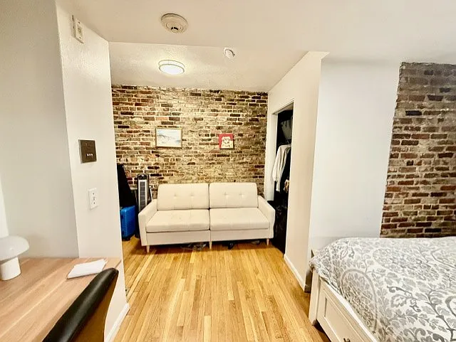 40 Clark St #B — Photo 13