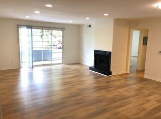 2050 S Bentley Ave #PENTHOUSE 4, Los Angeles, CA 90025