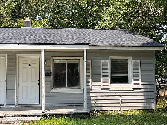 2nd image of 1013 Carroll St #31415SAVANNAH