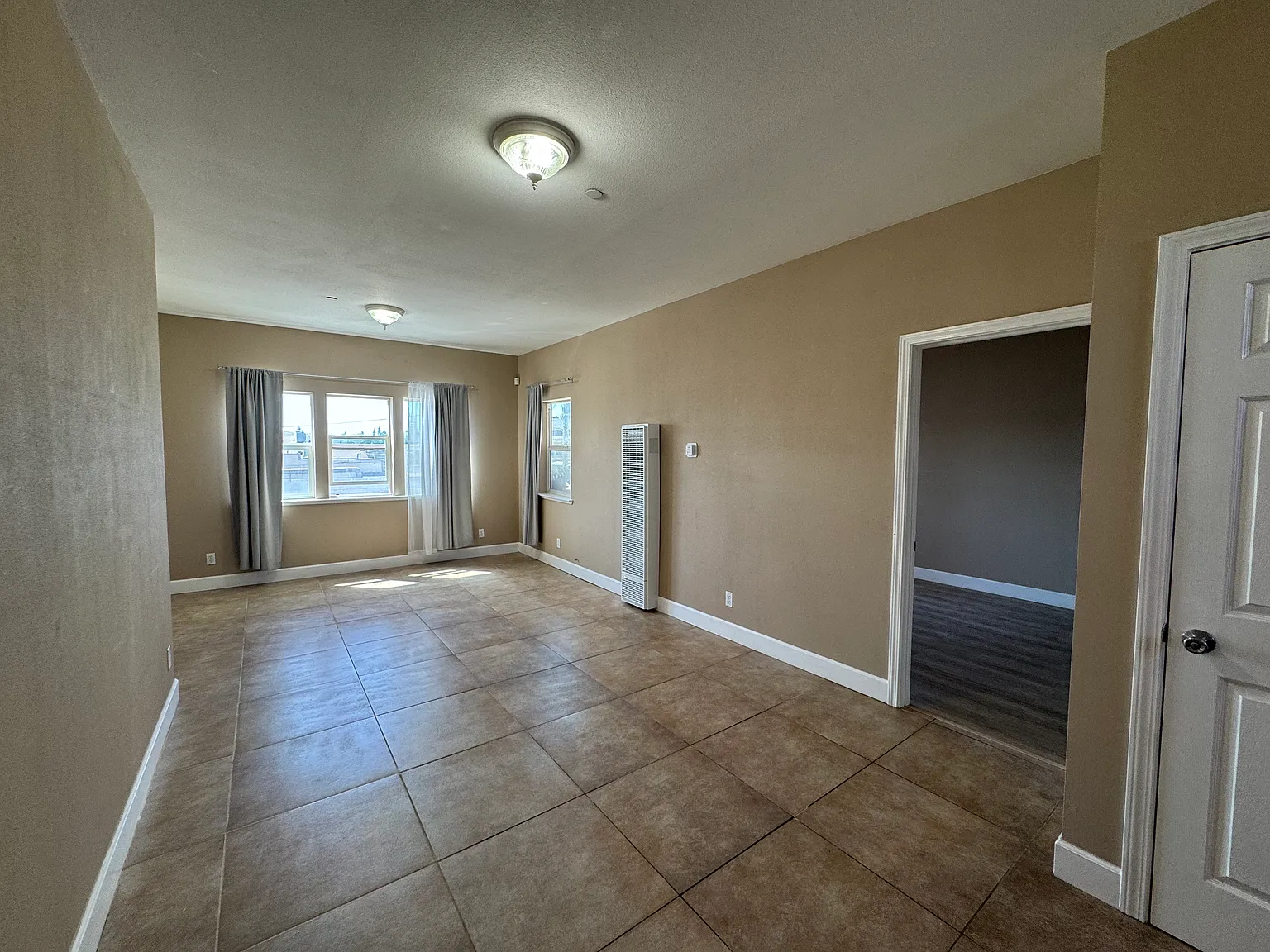 1 bed, $1,900 — Photo 3