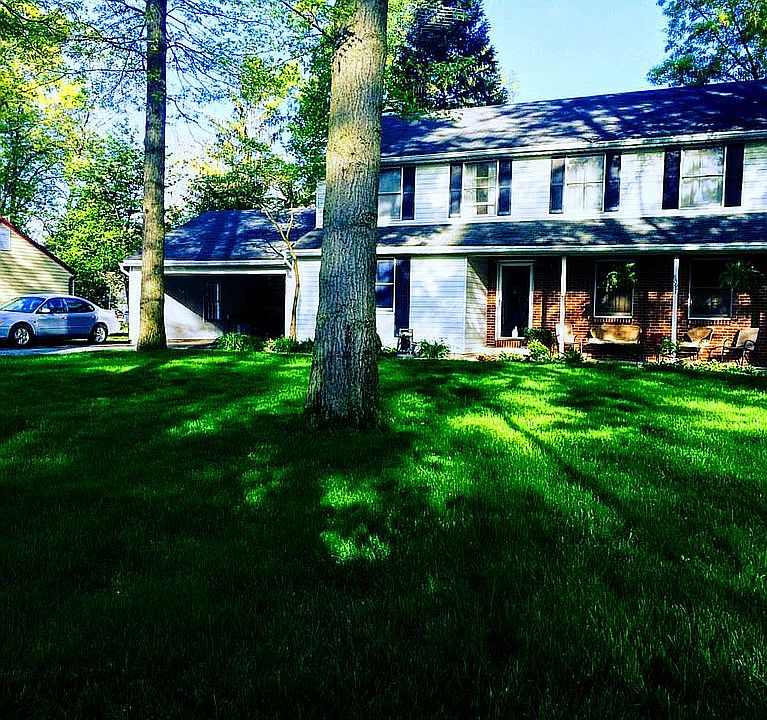 2nd image of 8097 Bonnie Glen Rd