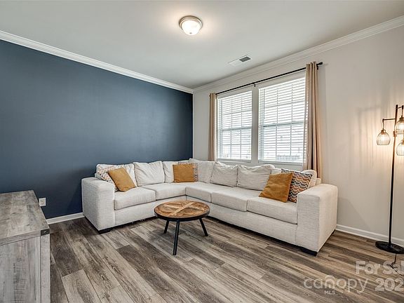 5th image of 19226 Hawk Haven Ln