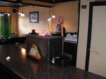 3rd image of 2611 Colby Ave