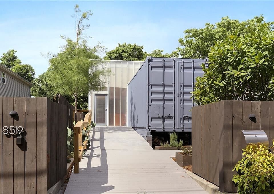 1st image of 8519 Green St