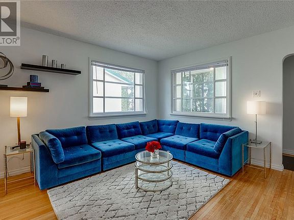 3rd image of 1028 5th St E