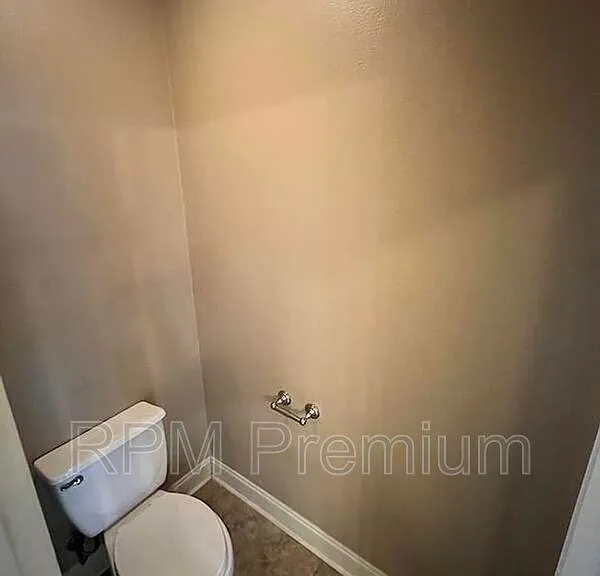 3995 Water Oak Dr — Photo 16