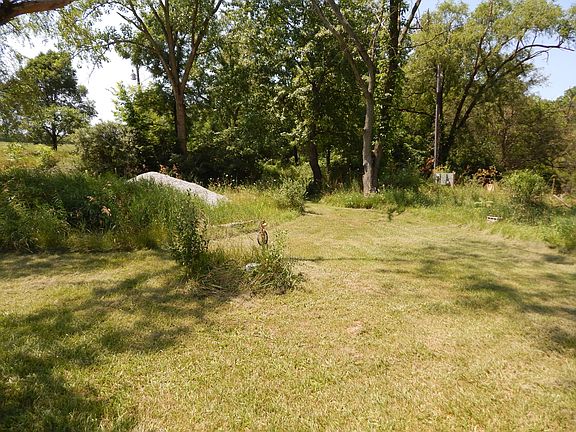 5th image of 67101 Carter Lake Dr