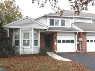 4288 Wimbledon Dr, Harrisburg, PA 17112
