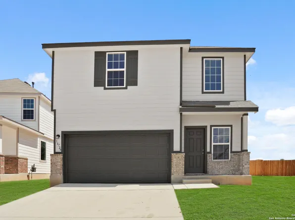 16726 Red Pine, Elmendorf, TX 78112