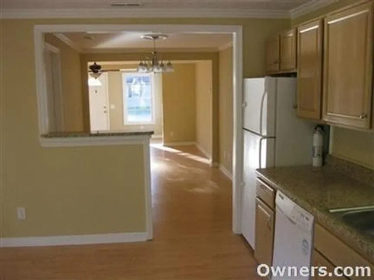 1100 Carys Chapel Rd — Photo 8