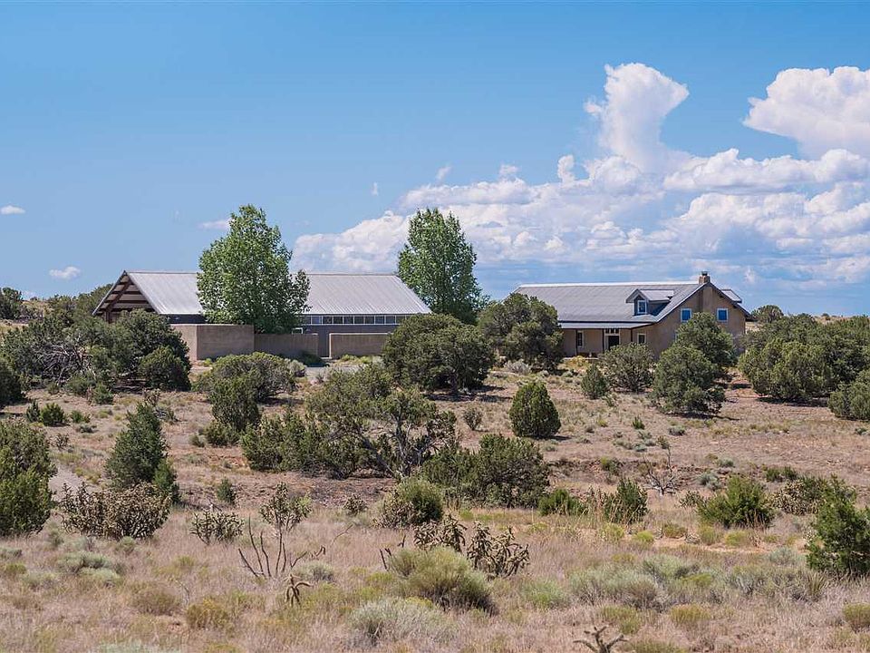 1st image of 82 Old Galisteo Way