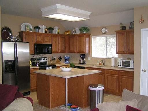 5th image of 2211 ENCINO LAKE