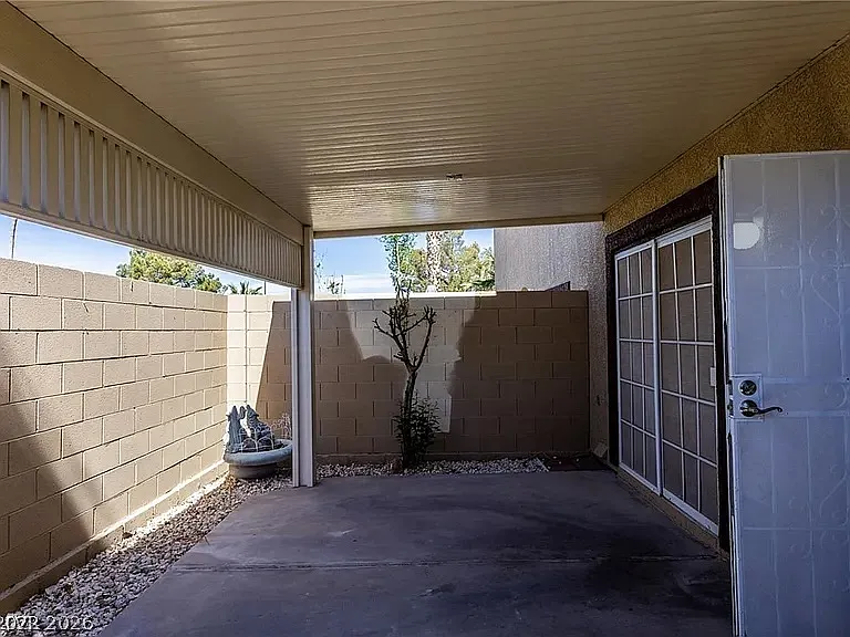 688 Harbor Mist Ave — Photo 4