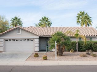 3002 E Morgan Dr, Gilbert, AZ 85295