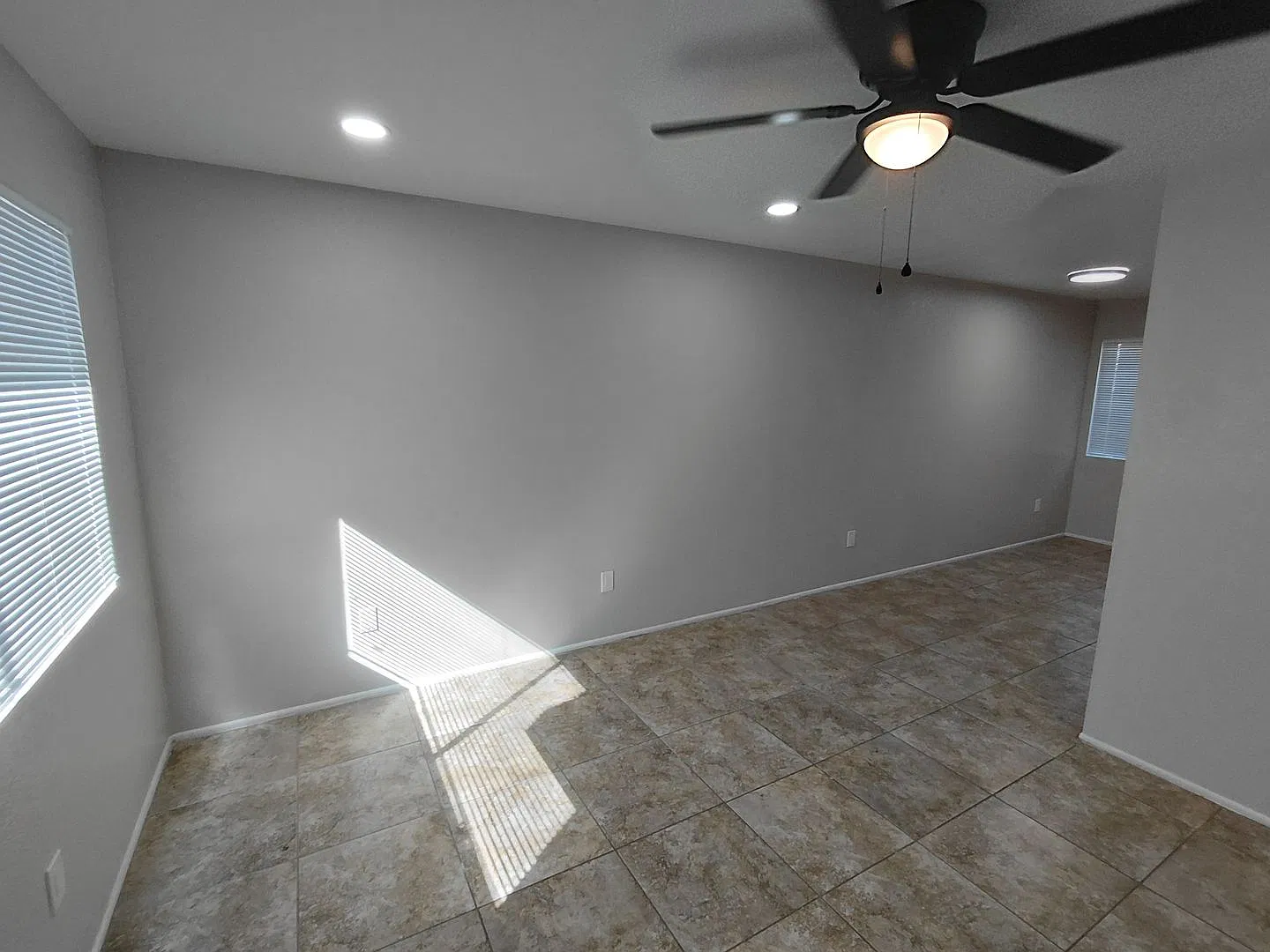 644 W. Commercial Ave. — Photo 2