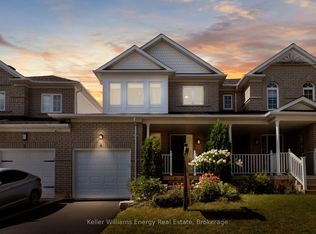 4 Primeau Ave, Whitby, ON L1M2B7