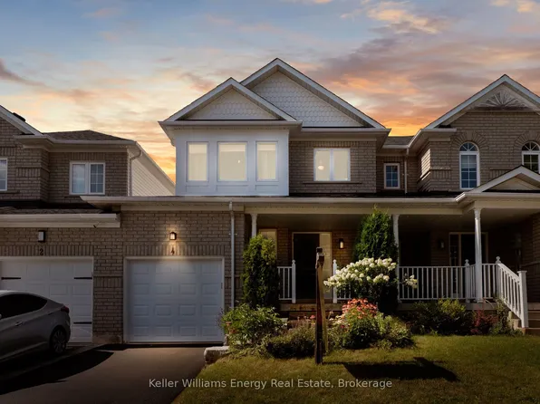 4 Primeau Ave, Whitby, ON L1M 2B7