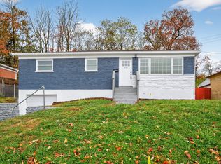 5737 Kroegermount Dr, Cincinnati, OH 45239