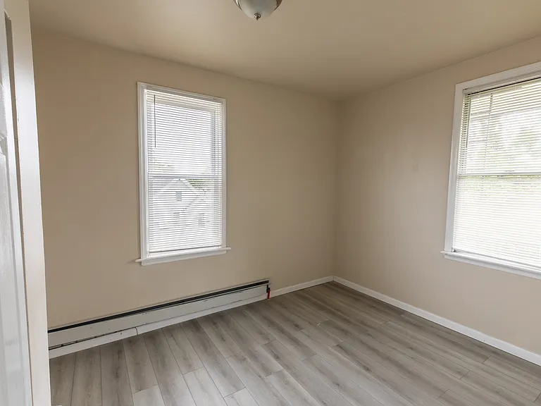 154 Taylor St — Photo 5