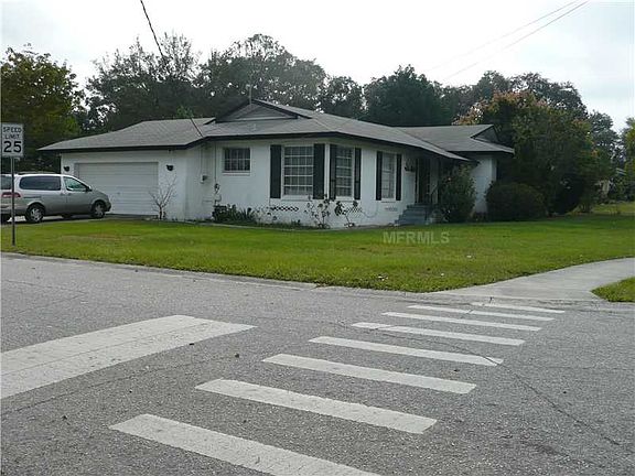 2nd image of 1223 N Powers Dr