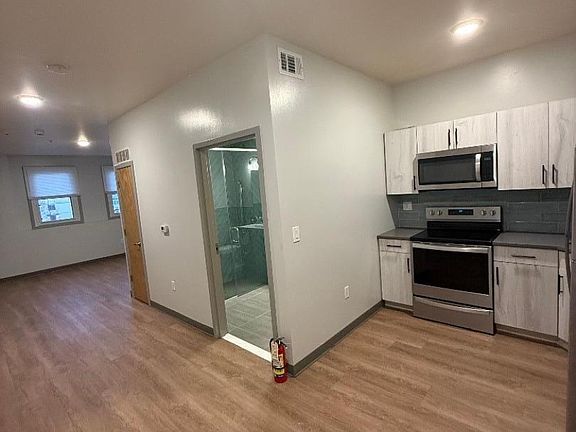 3rd image of 70 W Grand St #17