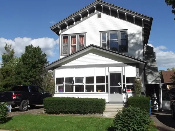 604 N Superior St, Albion, MI 49224