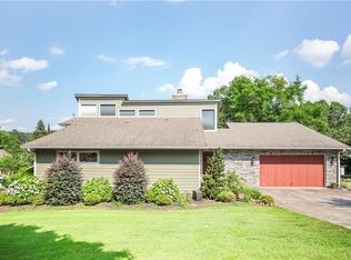 1606 Keowee Lakeshore Dr, Seneca, SC 29672