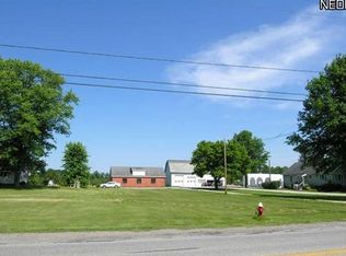 4785 Center Rd, Avon, OH 44011