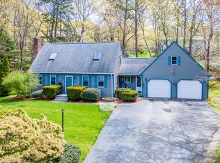 112 Valley Bars Rd, Buzzards Bay, MA 02532