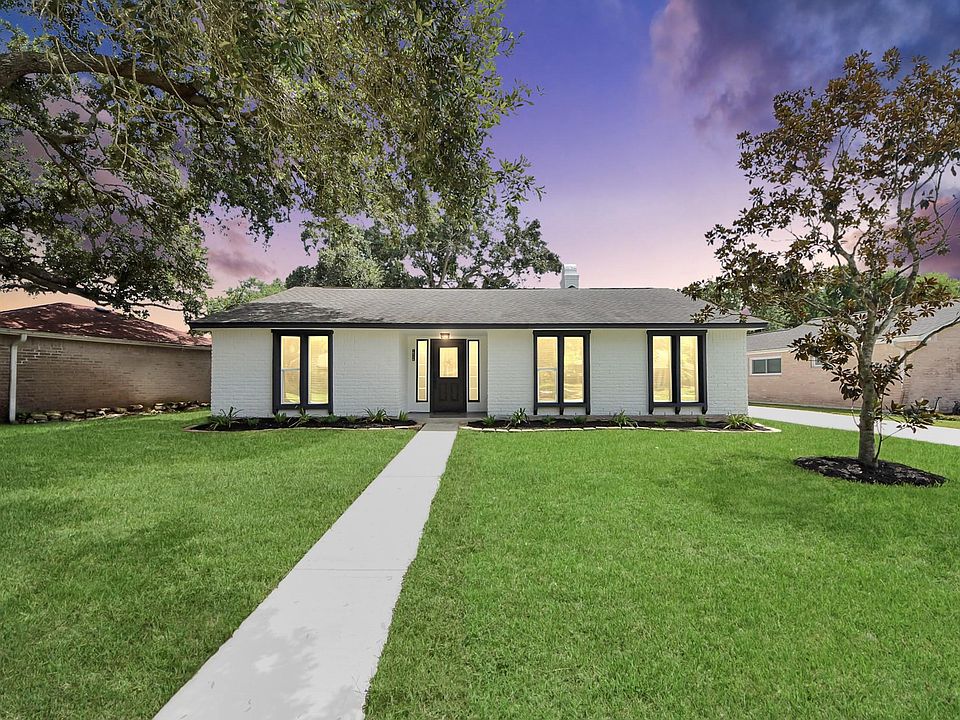 1st image of 16114 Forest Bend Ave