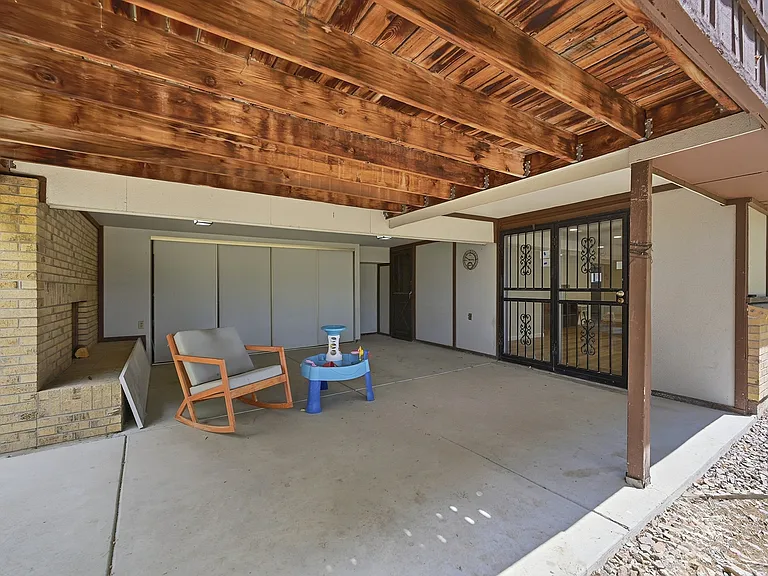 2913 S Reading Ct — Photo 22