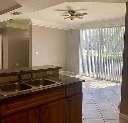 3rd image of 2056 Alta Meadows Ln APT 2312