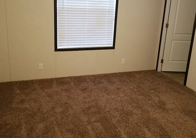 3319 Ridgewood Ave — Photo 3