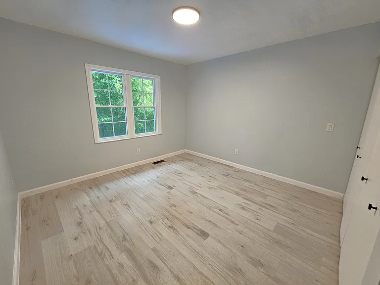 35 Summercreek Dr — Photo 19