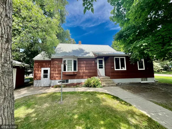 226 E Curran St, Darwin, MN 55324