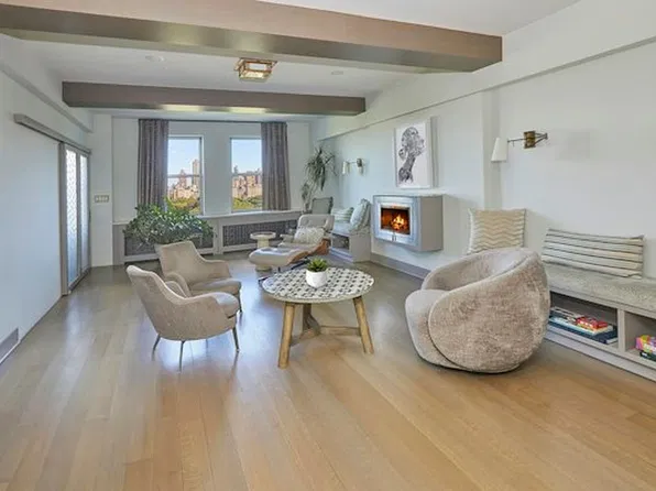 65 Central Park W APT 16C, New York, NY 10023