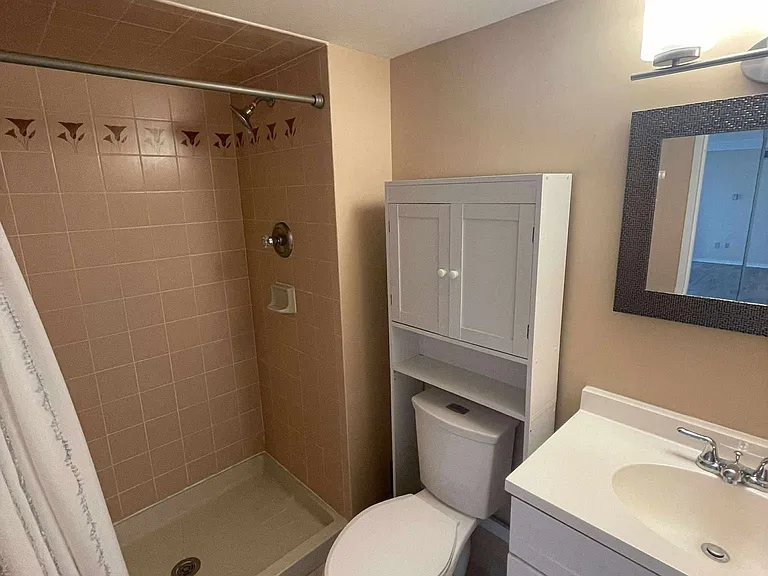 ensuite bathroom