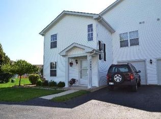 2600 Dickens Ct, Aurora, IL 60503