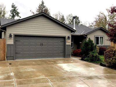 1953 37th Cir, Sweet Home, OR, 97386