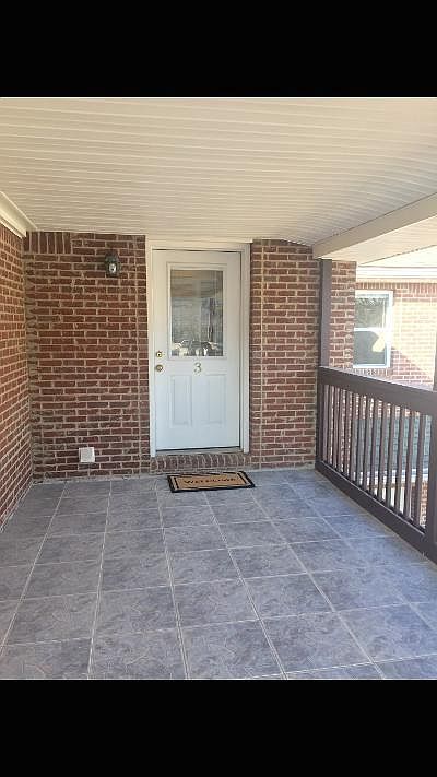 1st image of 513 Ann St APT 3