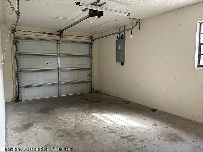 119 Washington Blvd — Photo 14