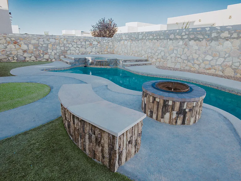 2708 Tierra Murcia St — Photo 16
