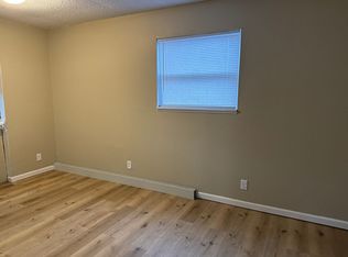1340 W. Eldorado, Decatur, IL 62522