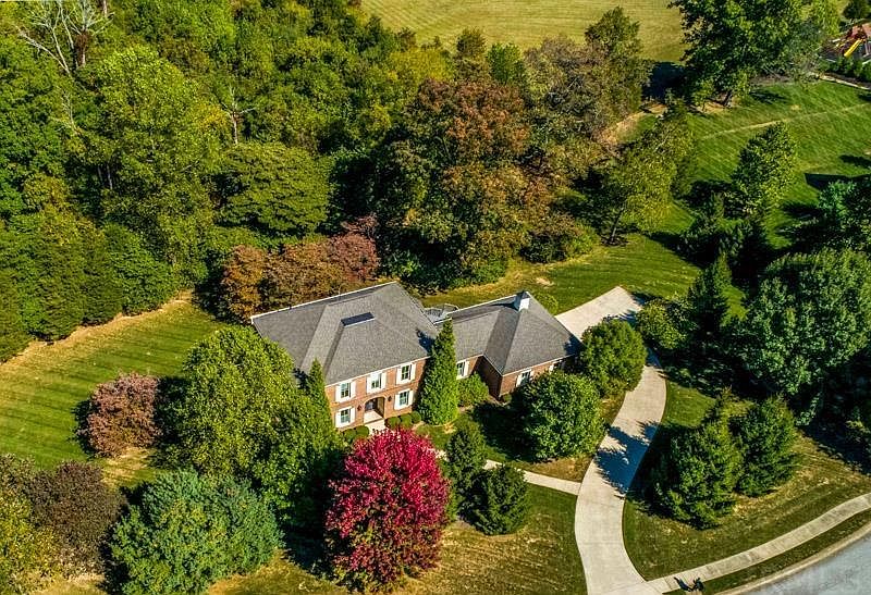 1st image of 4076 N Claybrooke Ct